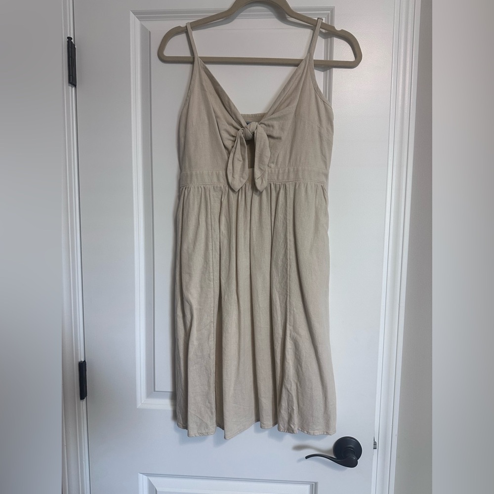 Old Navy Cream Linen Blend Tie-Front Dress